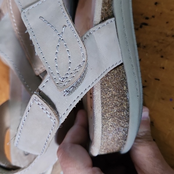 Earth Origins Womens Birdine Tan Slip On Slingback Sandals Shoes, Size 8w - Picture 6 of 10